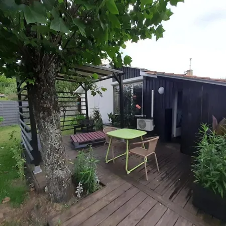 Holiday home Maison Mitoyenne Andernos-les-Bains