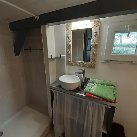 Mitoyen Vakantiehuis